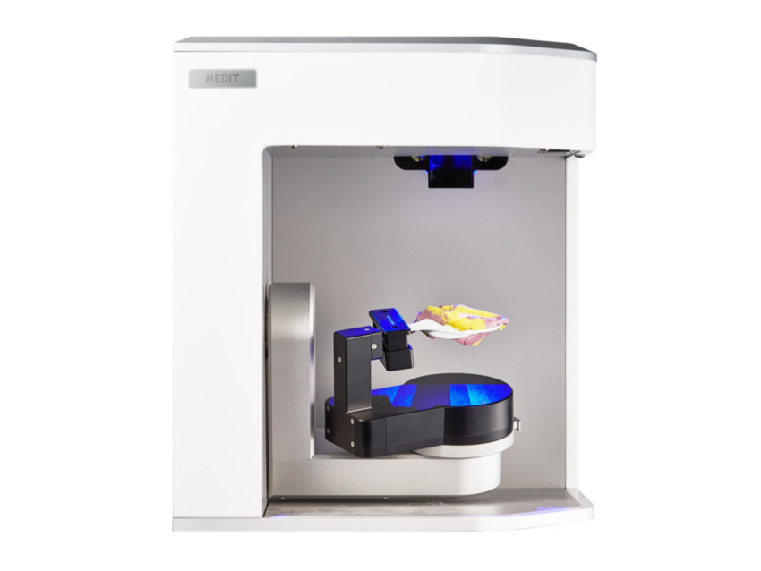 Laboratorní skener Medit T500 - Skenovací rychlost 12 sekund !, přesnost 7 mikronů